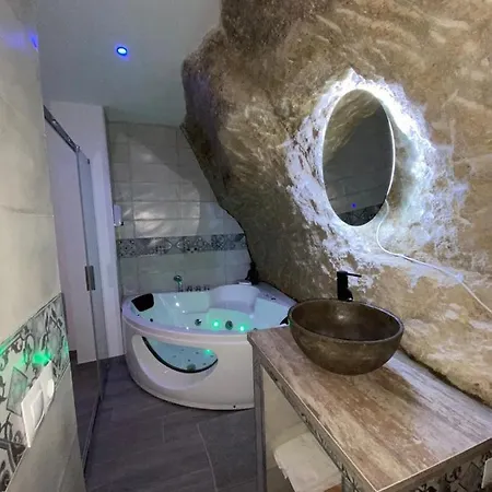 Holiday home Casita En El Tajo Setenil De Las Bodegas