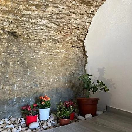 Casita En El Tajo Setenil De Las Bodegas